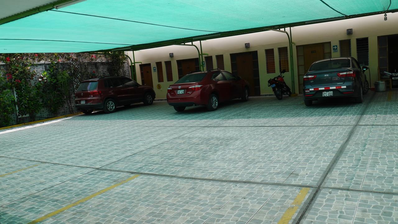 Hotel Villegas III Mollendo Buitenkant foto